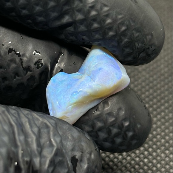 Blue Ridge Mountain Australian Lightning Ridge Sculpting Opal Showpiece - Picture 3 of 10